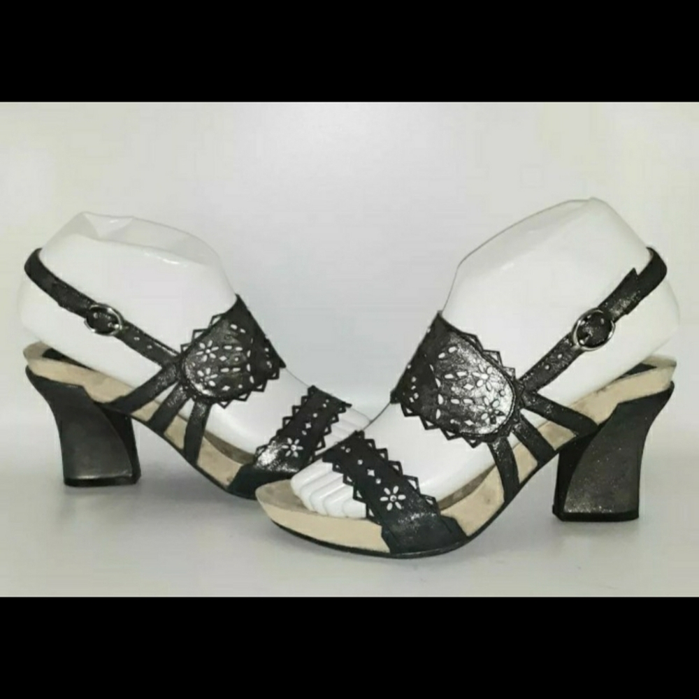 Earth Earthies 6.5 Rosarito Sandals Pumps